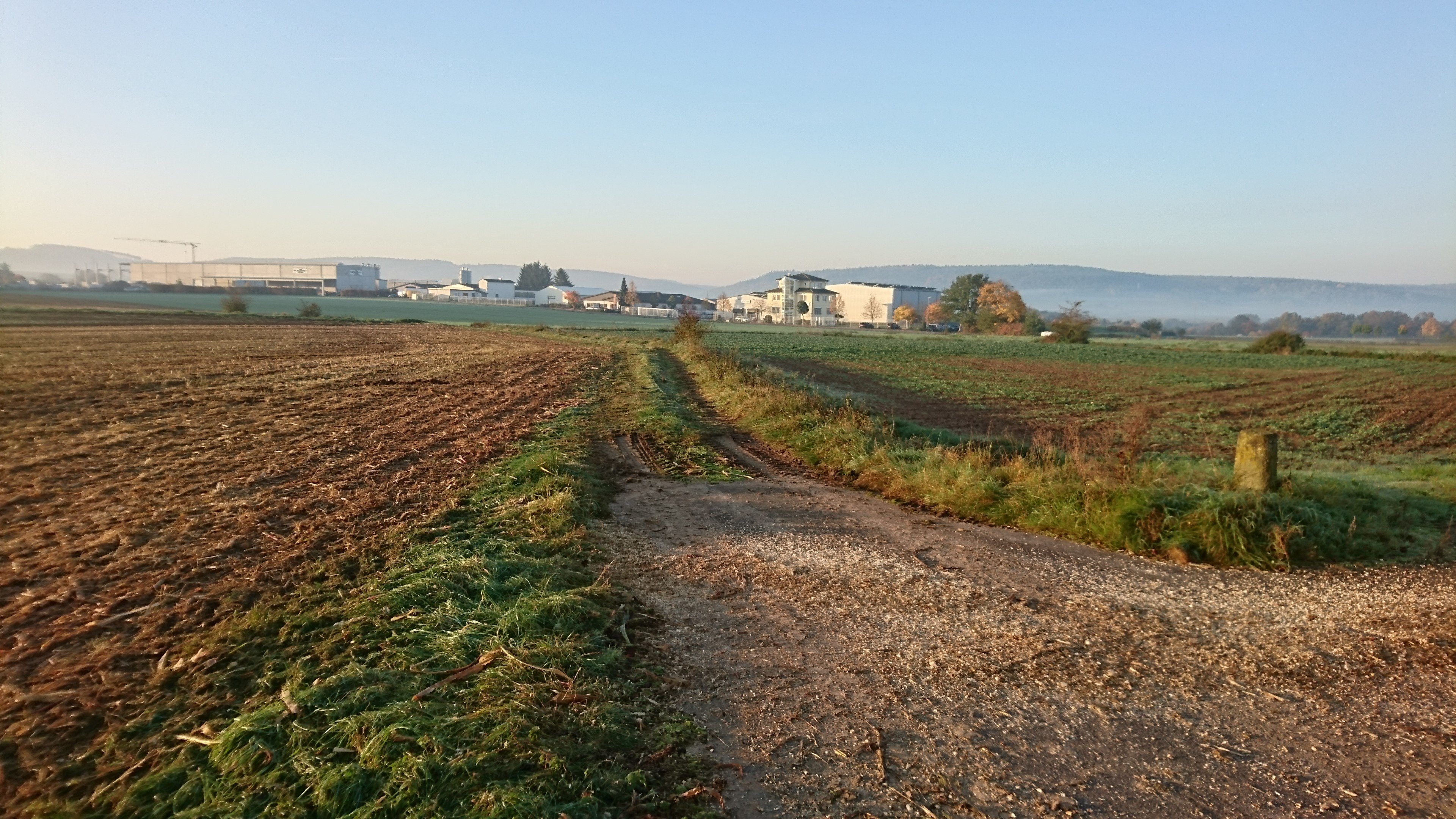 Gewerbegebiet 8.jpg